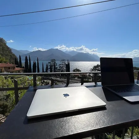 Lägenhet Postcard View 3 Minutes Walk From The