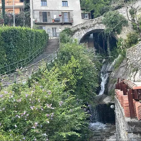 Postcard View 3 Minutes Walk From The *