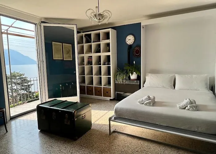 Postcard View 3 Minutes Walk From The Appartement